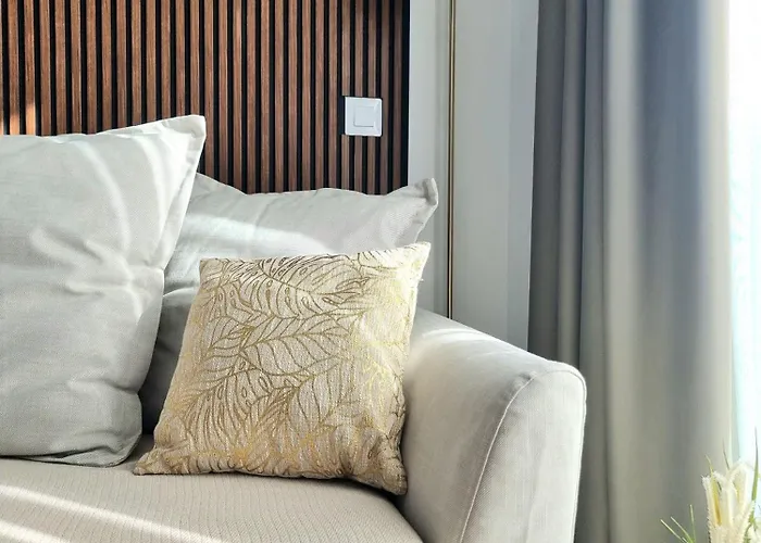 Luxury Penthouse Valentin With Jacuzzi شقة كوراليهو