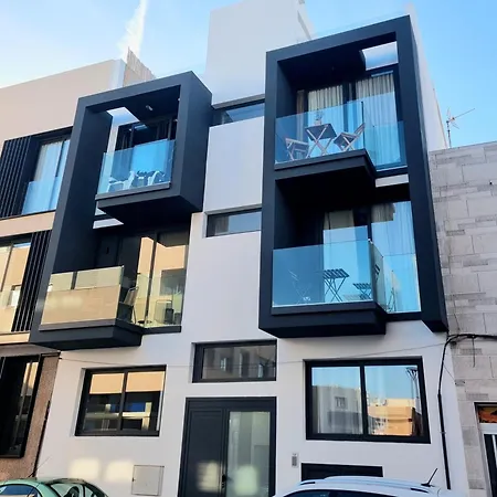 Luxury Penthouse Valentin With Jacuzzi Apartment Corralejo