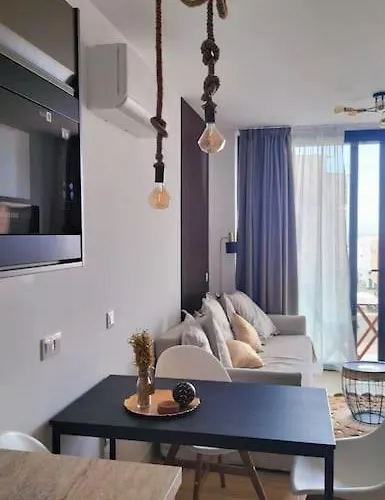 Luxury Penthouse Valentin With Jacuzzi קורלחו